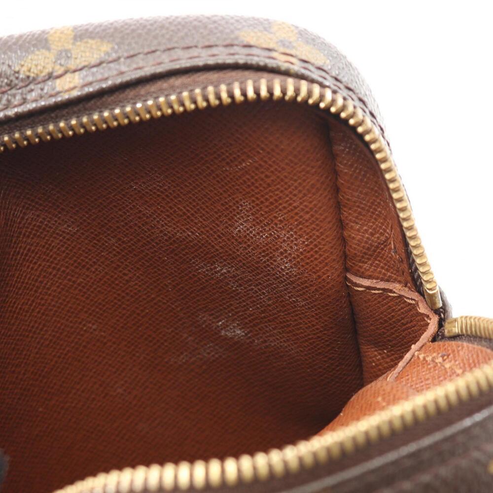 LOUIS VUITTON Brown Monogram Leather Shoulder Bag - Picture 7 of 11